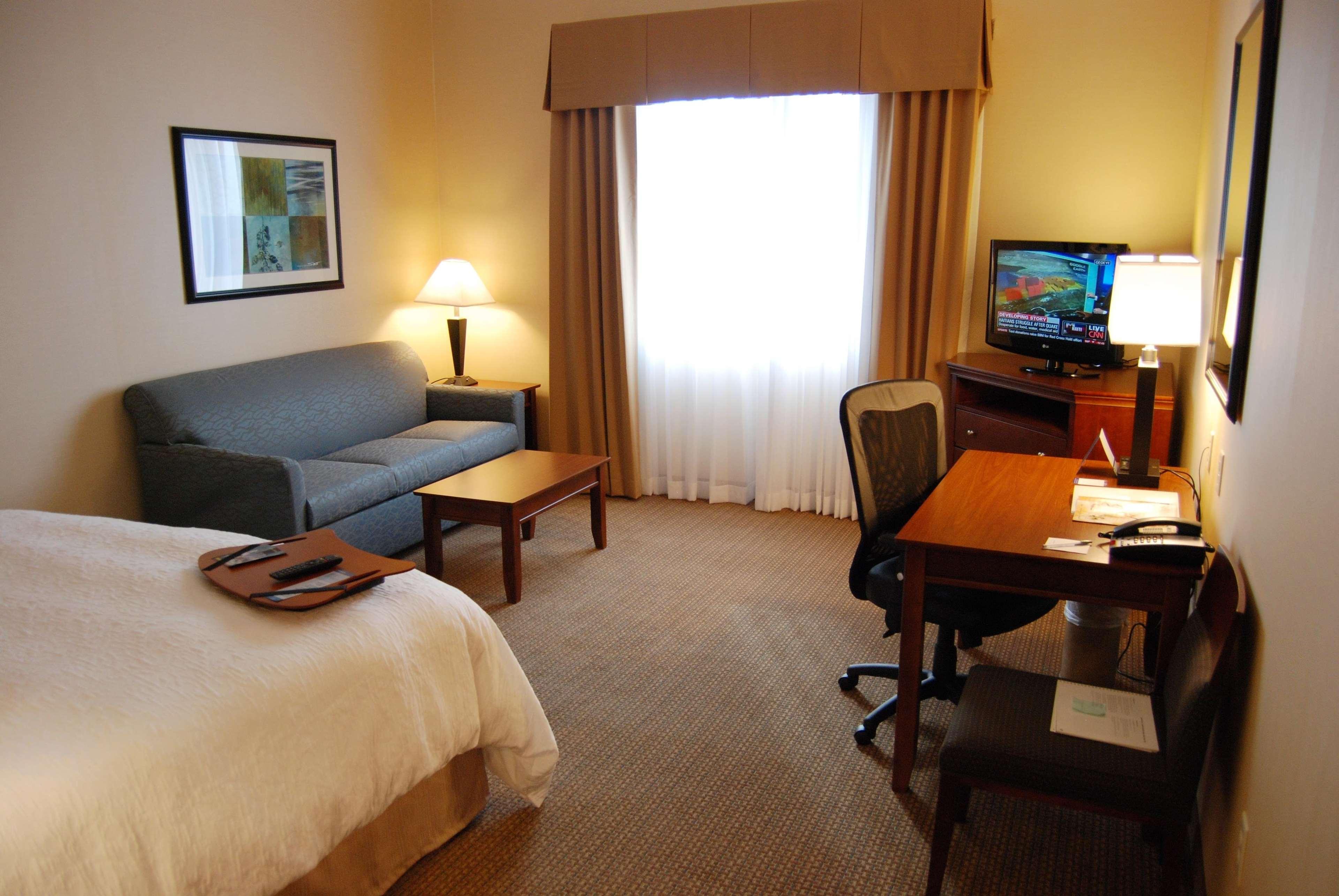 Hampton Inn & Suites Folsom Phòng bức ảnh