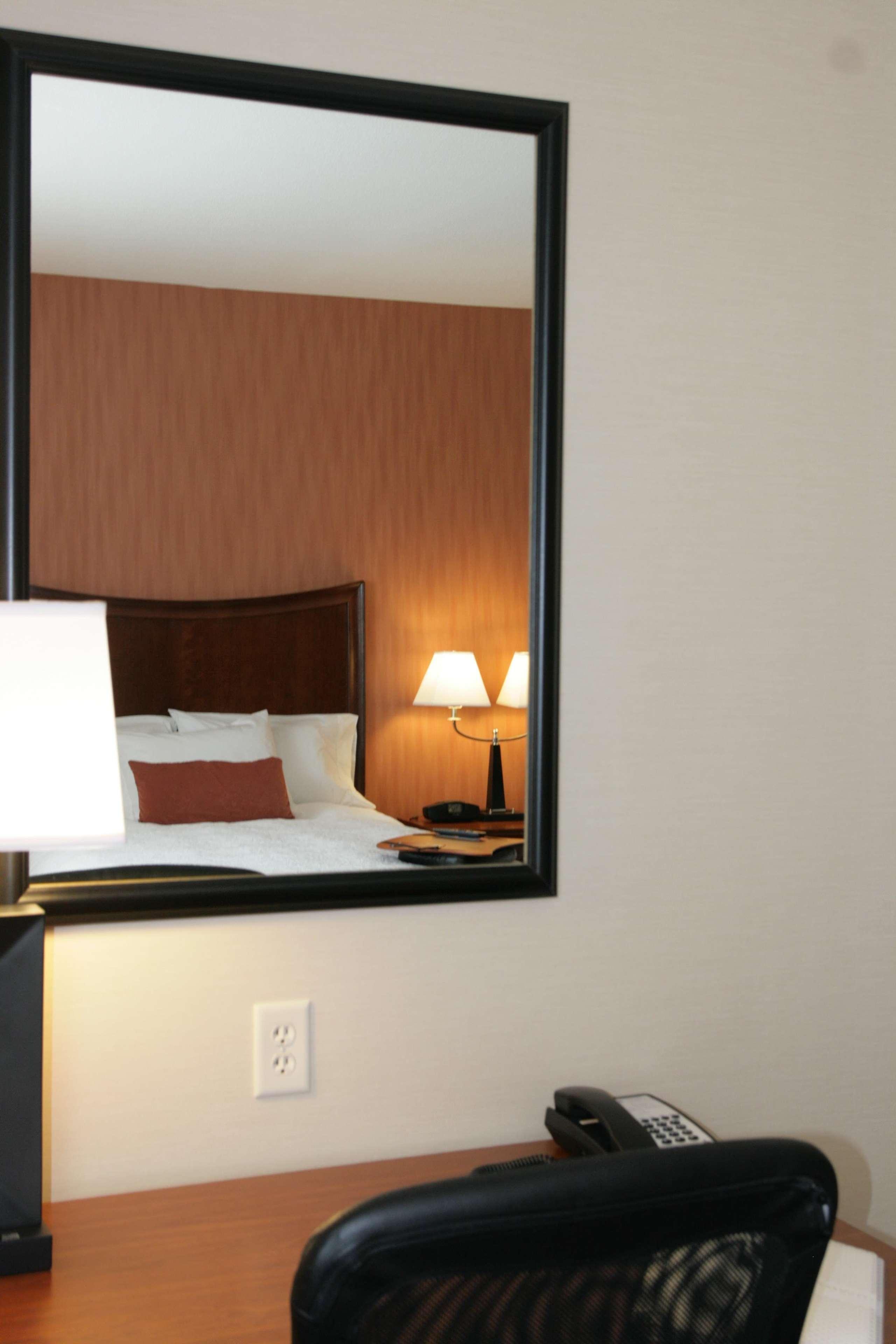 Hampton Inn & Suites Folsom Phòng bức ảnh