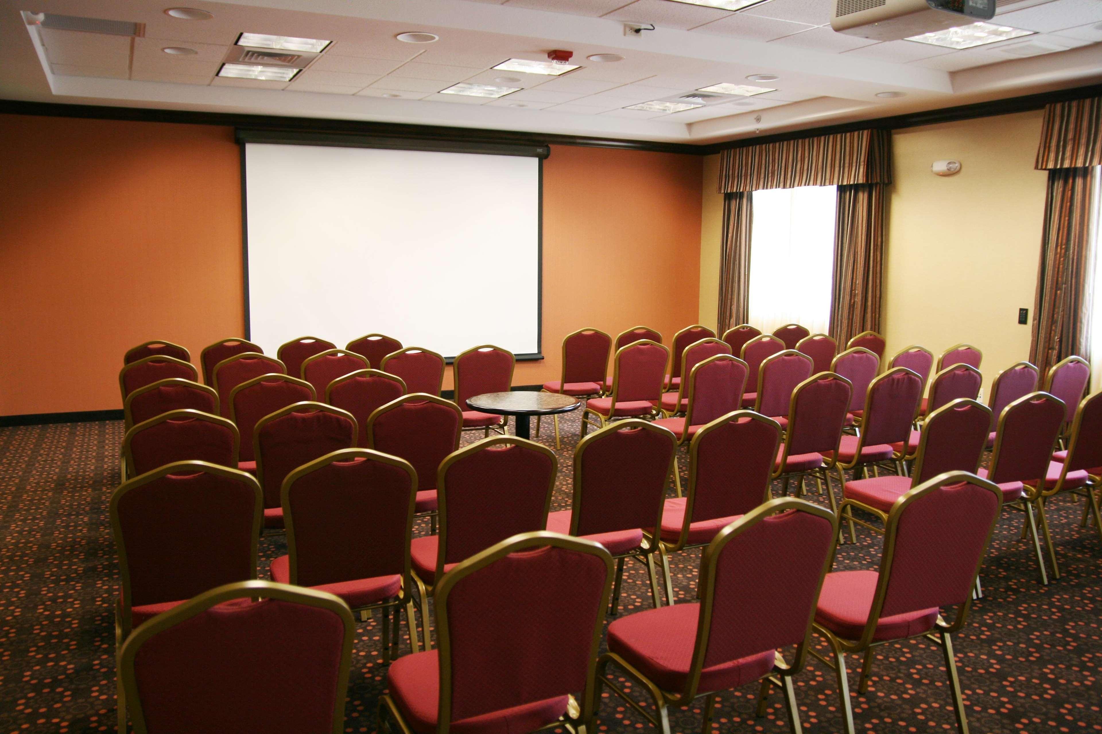 Hampton Inn & Suites Folsom Ngoại thất bức ảnh