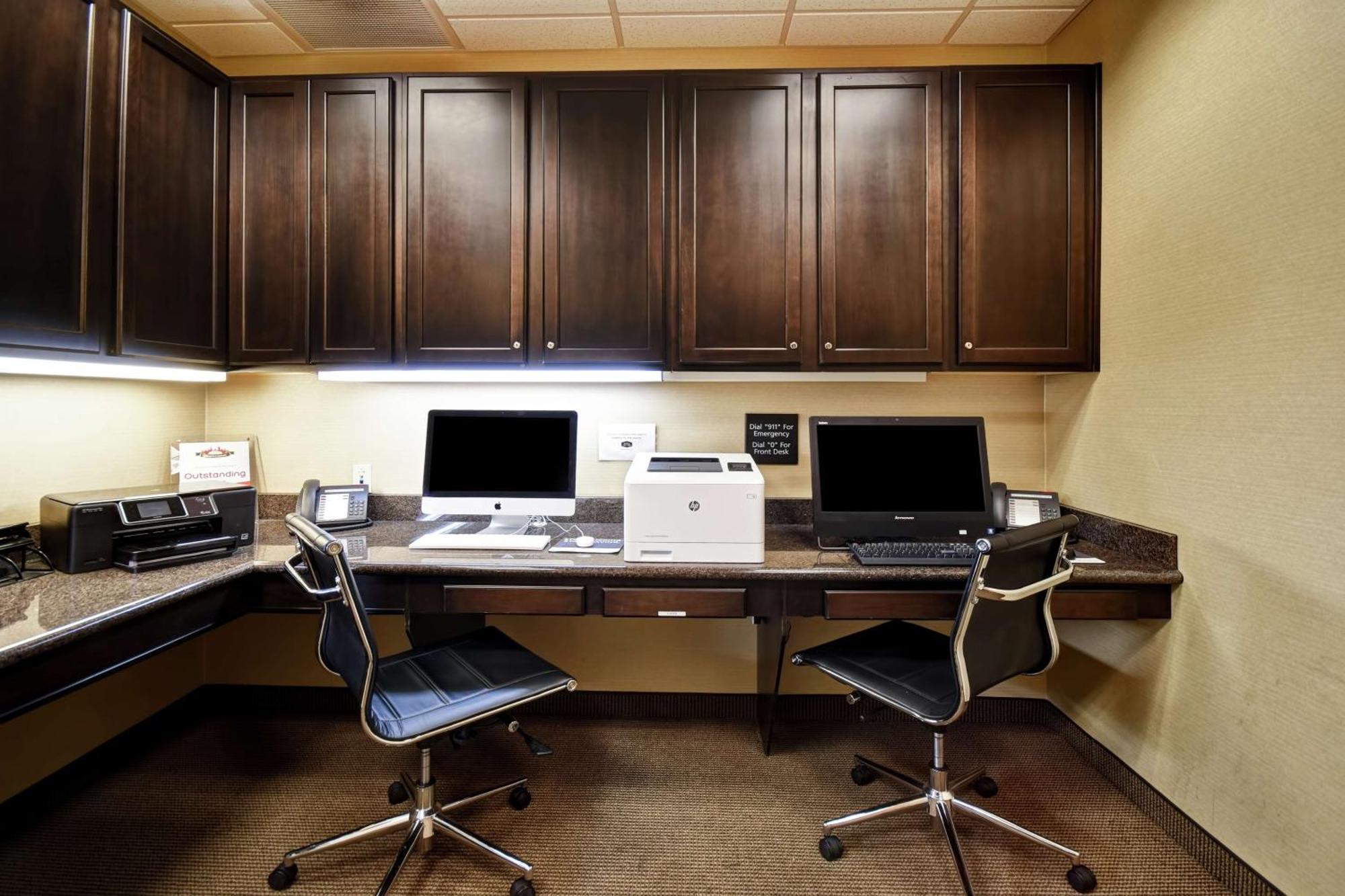 Hampton Inn & Suites Folsom Ngoại thất bức ảnh