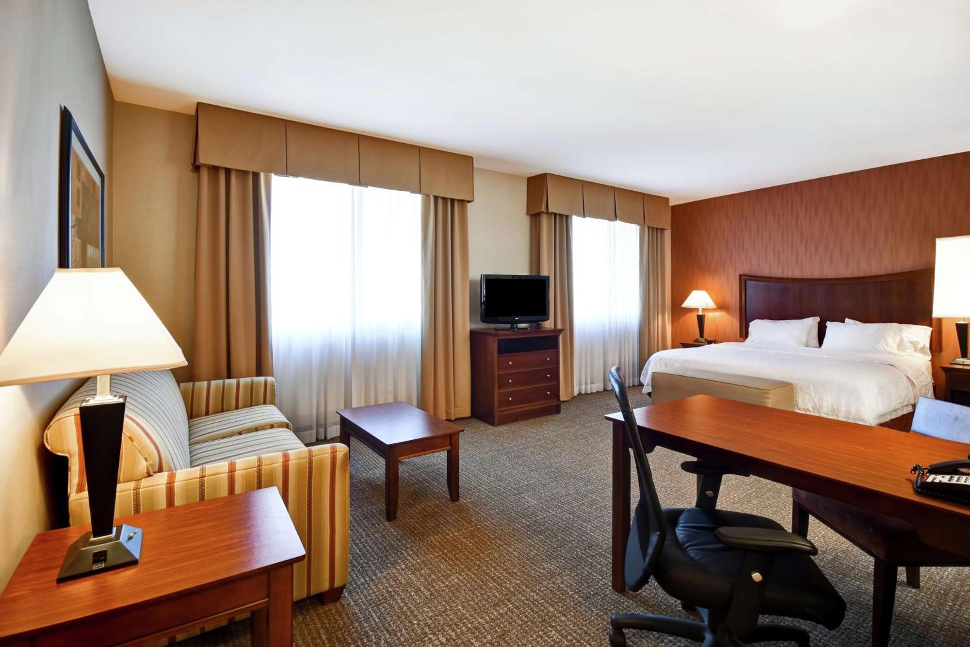 Hampton Inn & Suites Folsom Ngoại thất bức ảnh